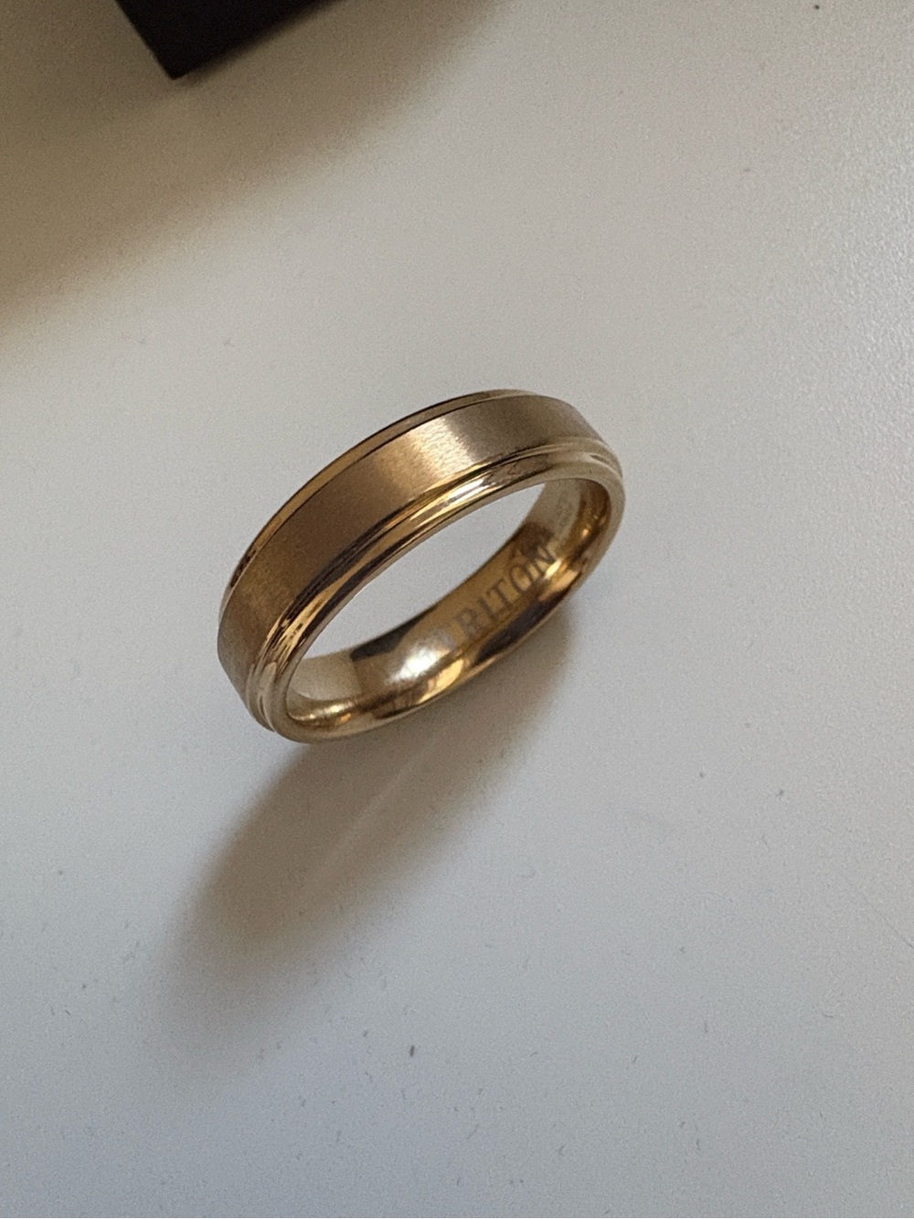 NWT [Triton] 6mm Tungsten Carbide Step Edge Comfort Wedding Band in Gold Mens 11 - Picture 9 of 14